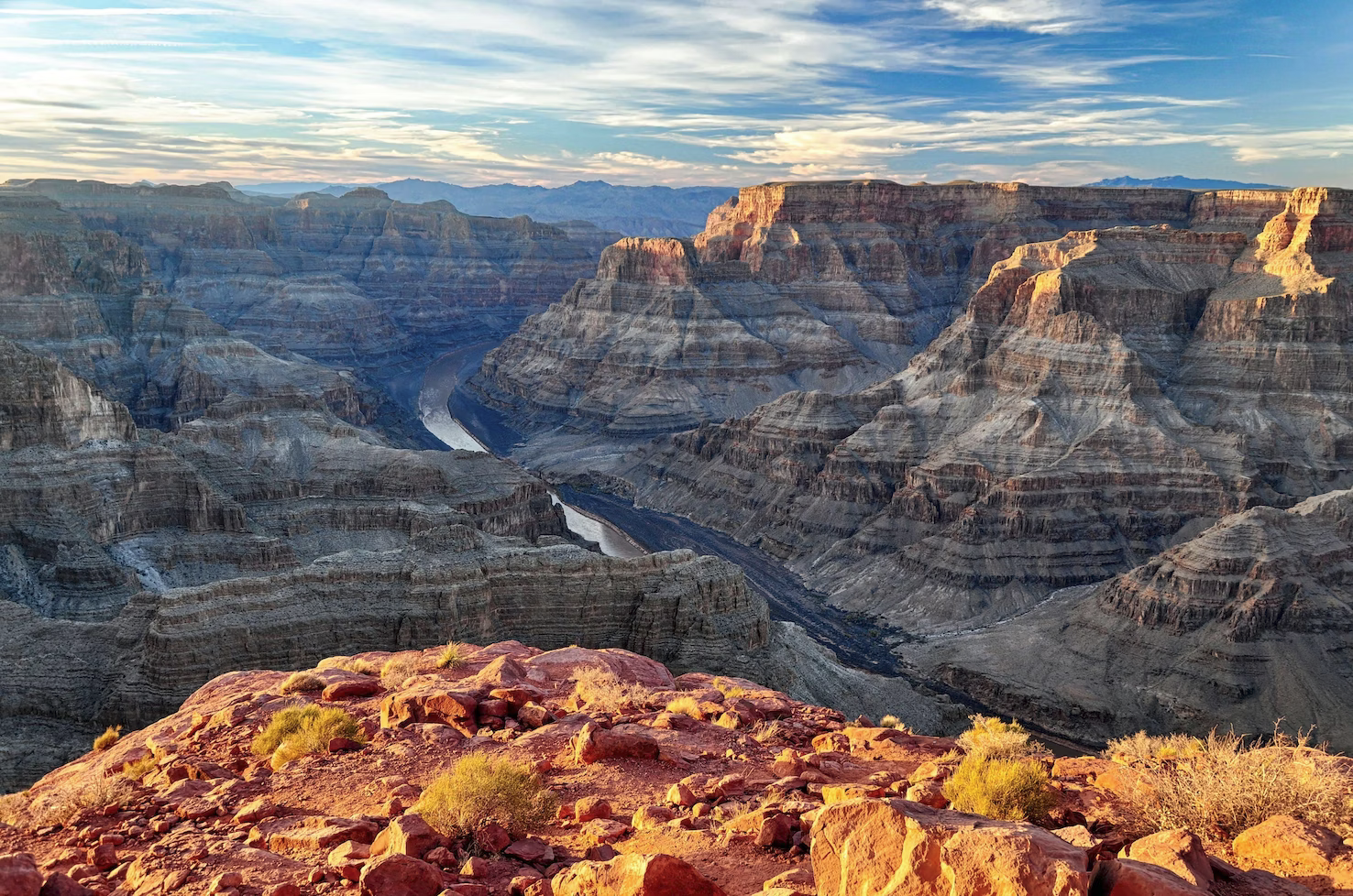 A photograph of the Grand Canyon